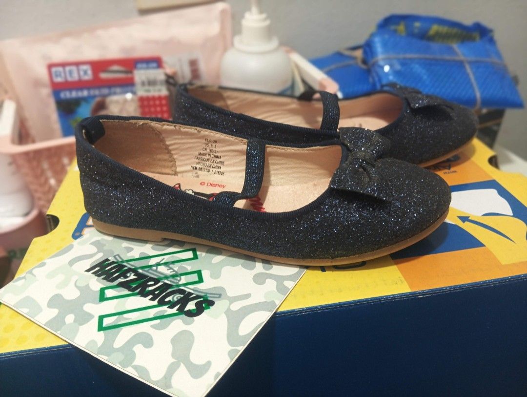 Preloved sandal girl Barbie GIRL SIZE eu29 (4-7y) rm0 (Category: Babies & Kids Fashion) located in Bangi. Submitted by hafiz_hafzracks (Listing ID 1383767601, Image 1). Description: salam Preloved sandal girl Barbie GIRL SIZE eu29 (4-7y) rm0 cod kajang utama w4s40 o928oo488.