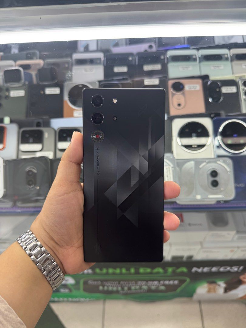 Red Magic 10 Pro Plus 1TB/24gb FU CN Rom complete (Category: Android Others) located in San Juan City. Submitted by keannagadgetph (Listing ID 1383677633, Image 1). Description: Available Units for today's POST Red Magic 10 Pro+/ 1tb| 24gb / FU / Chinarom / Complete - any colors available - good condition - 95% Makinis - good battery - No issue / No Repair - Any colors available ~ Accepting SWAP / TRADE IN / INSTALLMENT / BINTA UNIT ~ CASH ON DEL