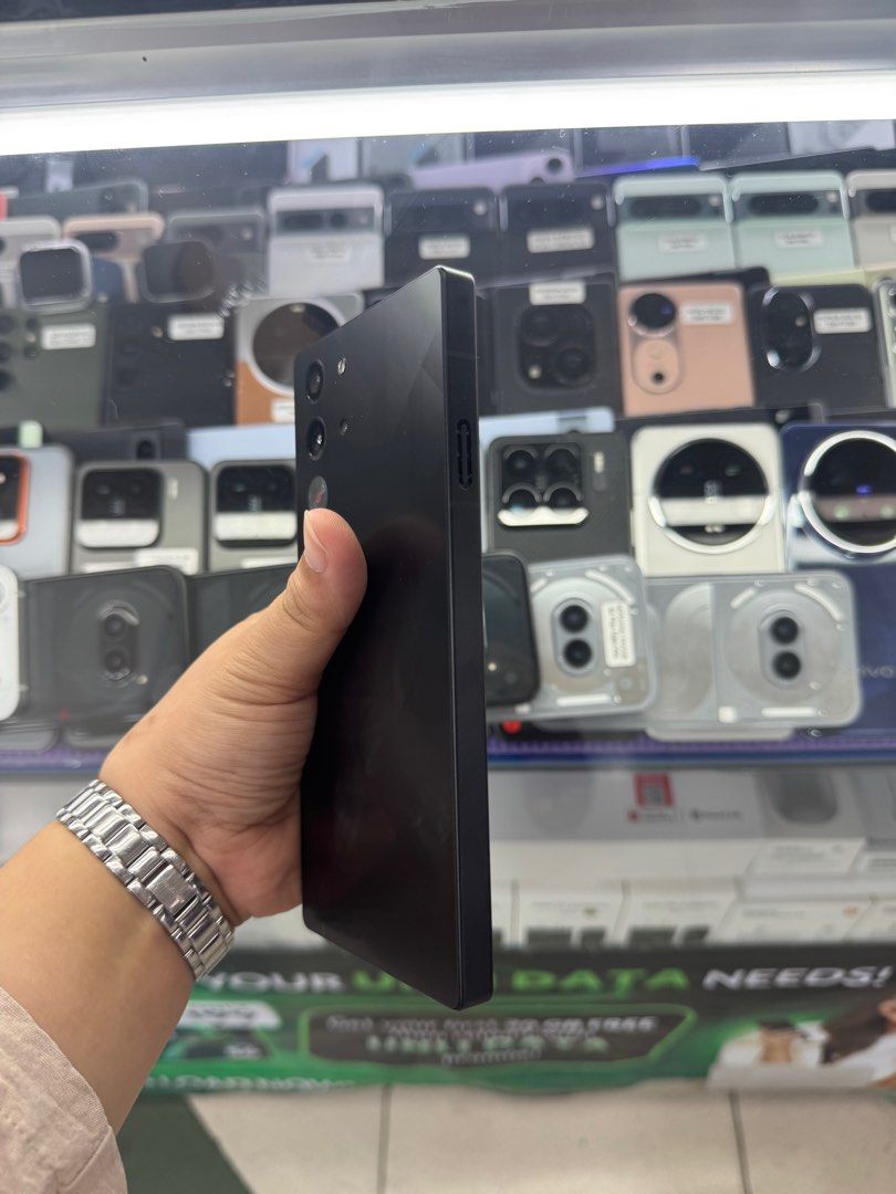 Red Magic 10 Pro Plus 1TB/24gb FU CN Rom complete (Category: Android Others) located in San Juan City. Submitted by keannagadgetph (Listing ID 1383677633, Image 3). Description: Available Units for today's POST Red Magic 10 Pro+/ 1tb| 24gb / FU / Chinarom / Complete - any colors available - good condition - 95% Makinis - good battery - No issue / No Repair - Any colors available ~ Accepting SWAP / TRADE IN / INSTALLMENT / BINTA UNIT ~ CASH ON DEL