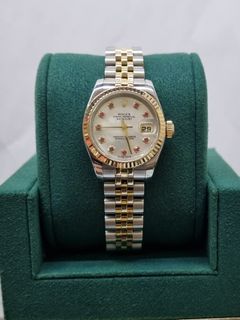 (Category: ) located in . Submitted by ngeehoewatches (Listing ID 1383786543, Image 1). Description: .