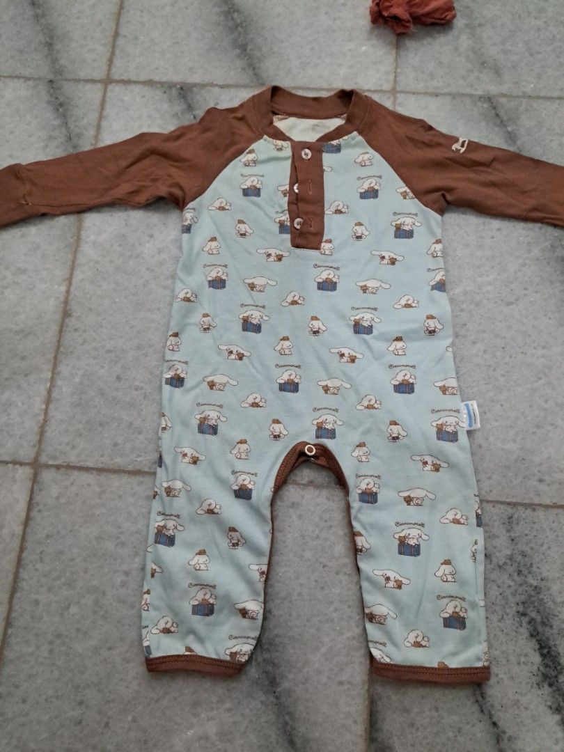 Sleepsuit little palmerhaus (Kategori: Baju Bayi) berada di Jakarta Barat. Dikirim oleh viviani1704 (ID iklan 1383731843, Gambar 1). Deskripsi: Size 0-6M.