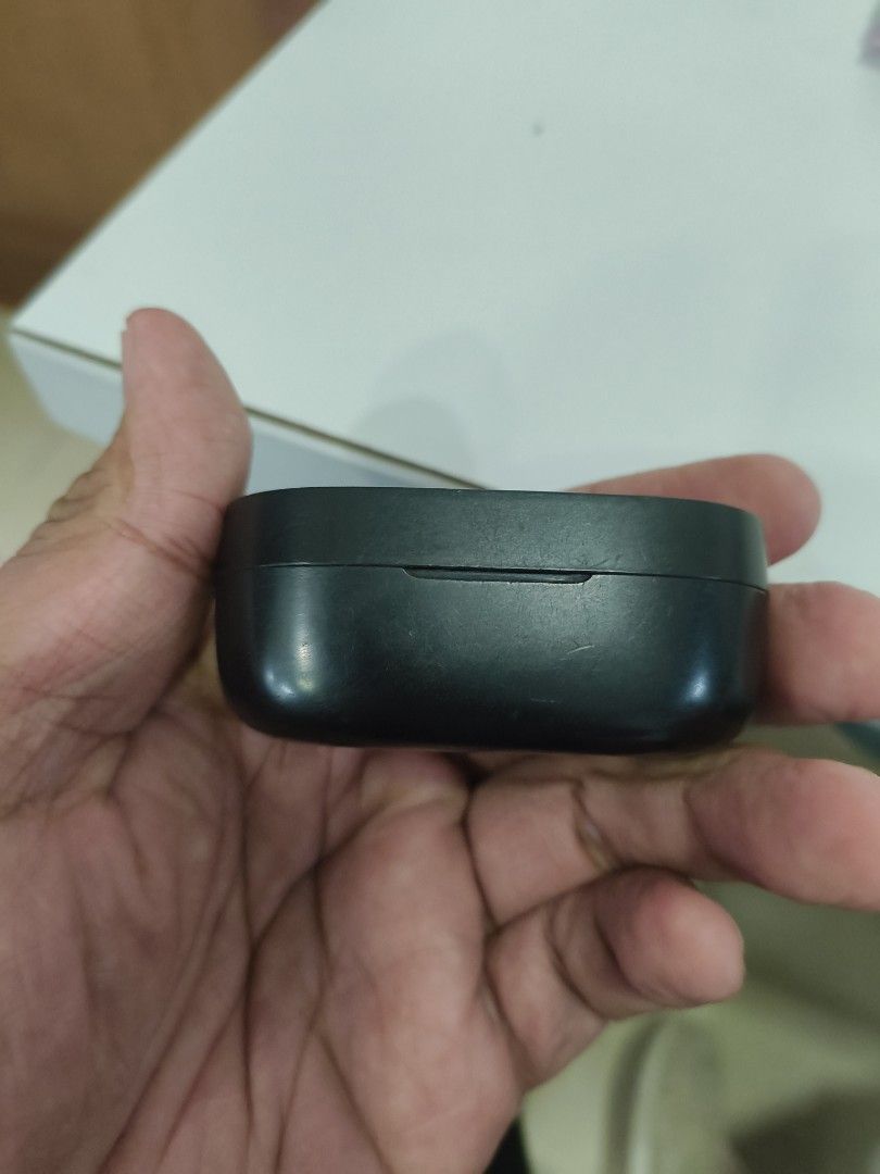 Soundpeats true free 2 (Category: Earphones) located in Lucena. Submitted by drygoooddzzz (Listing ID 1383825689, Image 2). Description: so true free 2 good condition no box and cord any type c charger scratches 399+ sf.