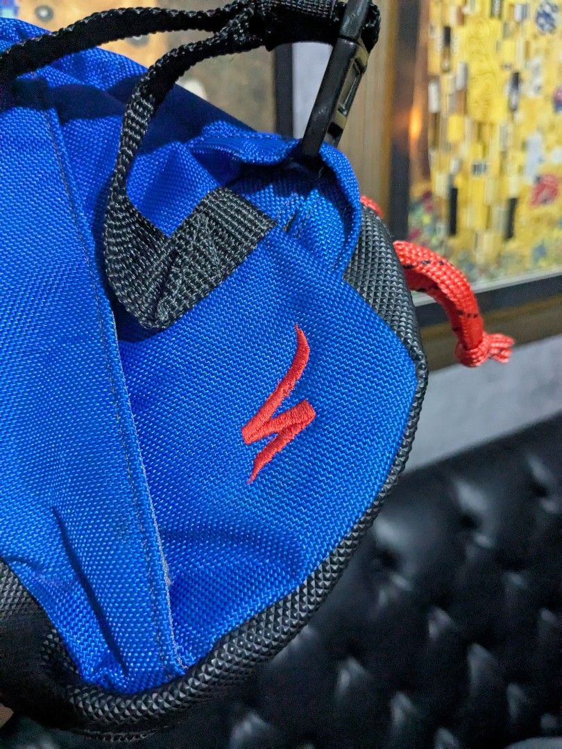 Specialized Bike Seat Pack (Category: Bicycles) located in Makati City. Submitted by thepatentedmill.ph (Listing ID 1383807357, Image 3). Description: - Specialized Bike Seat Pack - Brand New Condition - Price: 1,000.00 / Nego RFS: Decluttering.
