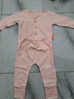(Kategori: ) berada di . Dikirim oleh viviani1704 (ID iklan 1383730888, Gambar 1). Deskripsi: .