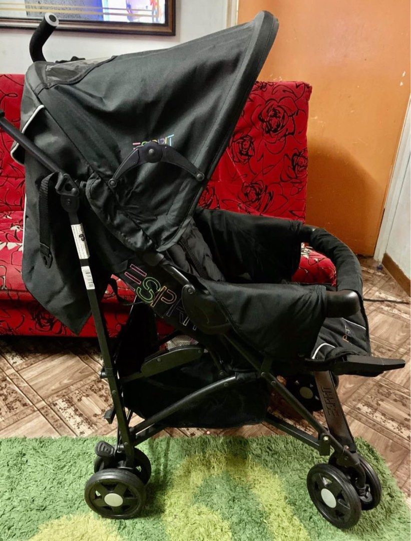 Stroller (Category: Strollers) located in Kuala Lumpur. Submitted by mohammadfa18166 (Listing ID 1383741440, Image 1). Description: Stroler baby utk dilepaskan..