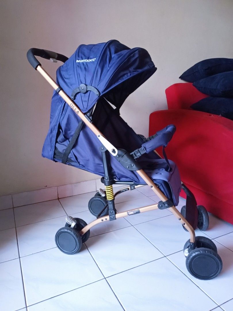 Stroller Babydoes (Kategori: Orang Tua, Bayi & Anak - Lainnya) berada di Bekasi. Dikirim oleh elarra.prelove0305 (ID iklan 1383741339, Gambar 2). Deskripsi: type olla bisa di lipat ya masih ada dus nya kondisi baik kapasitas sampai berat anak 25kg.