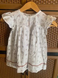 (Kategori: ) berada di . Dikirim oleh belovedthriftbymiraa_ (ID iklan 1383702423, Gambar 1). Deskripsi: .