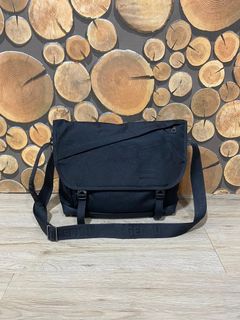 (Kategori: ) berada di . Dikirim oleh elserrascloset (ID iklan 1383853407, Gambar 1). Deskripsi: .