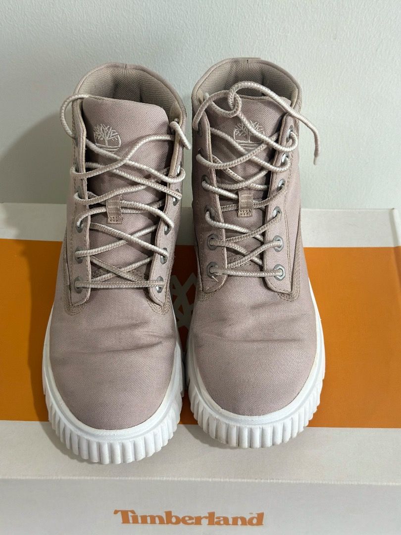 TIMBERLAND Boots (Category: Boots) located in Quezon City. Submitted by paulinetyn63243 (Listing ID 1383770729, Image 2). Description: TIMBERLAND Greyfield Boot Light Beige Canvas SIZE 38.5EUR 7.5US 5.5UK Original Store Bought Lightly Used, no damages. Delivery shouldered by buyer. .