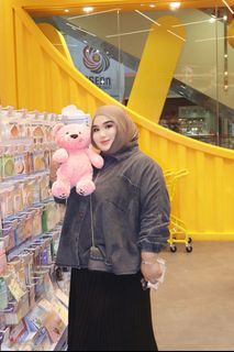 (Category: ) located in . Submitted by aishahahmad02 (Listing ID 1383642478, Image 1). Description: .