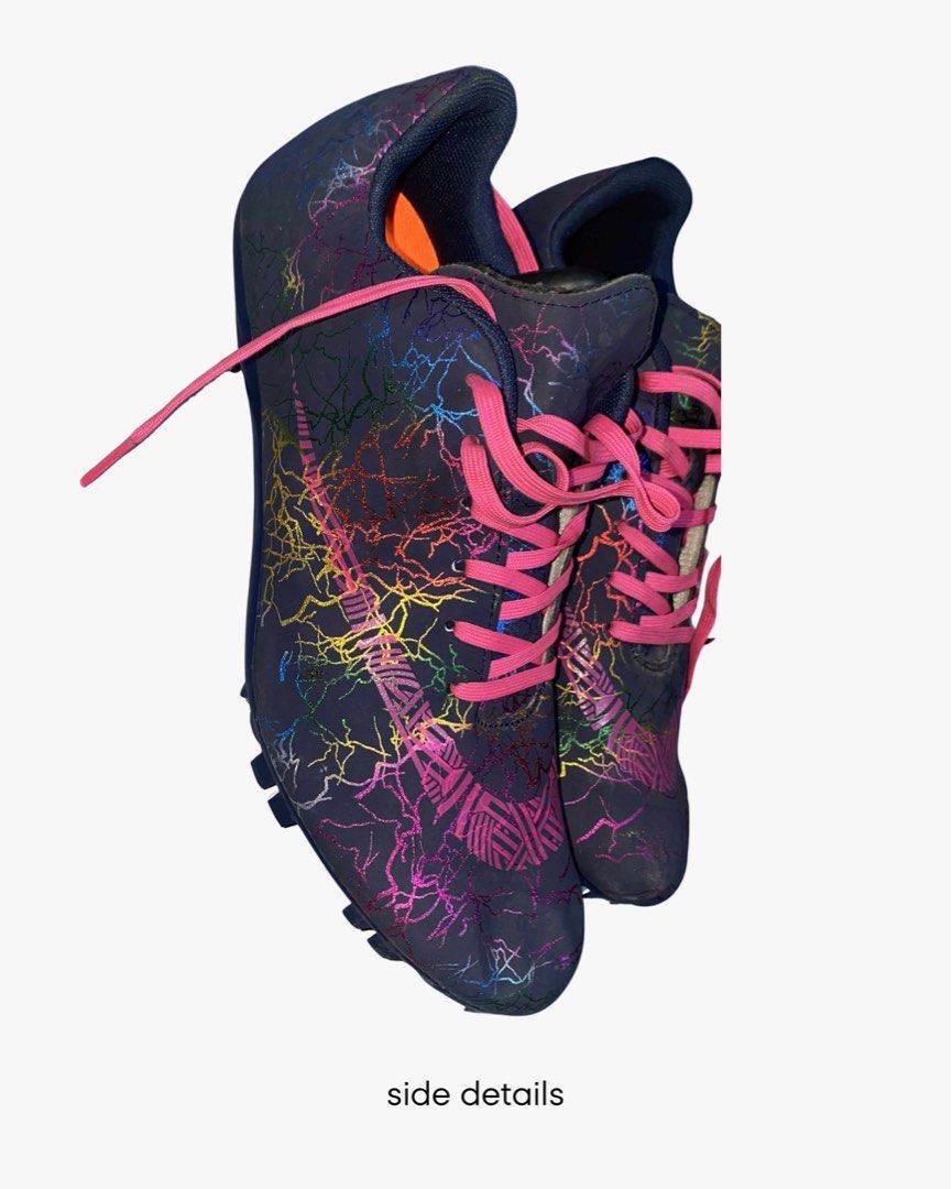 Training Sprint Track Shoes with Spikes (Category: Sneakers) located in Vigan. Submitted by aexzie (Listing ID 1383777364, Image 2). Description: Size: 41 Never been used, Sinukat lang. Wala nang panggagamitan since graduate na sa college and will no longer compete for track and field. 🪻 Item has no box . MOP: Gcash MOD: LBC/J&T.