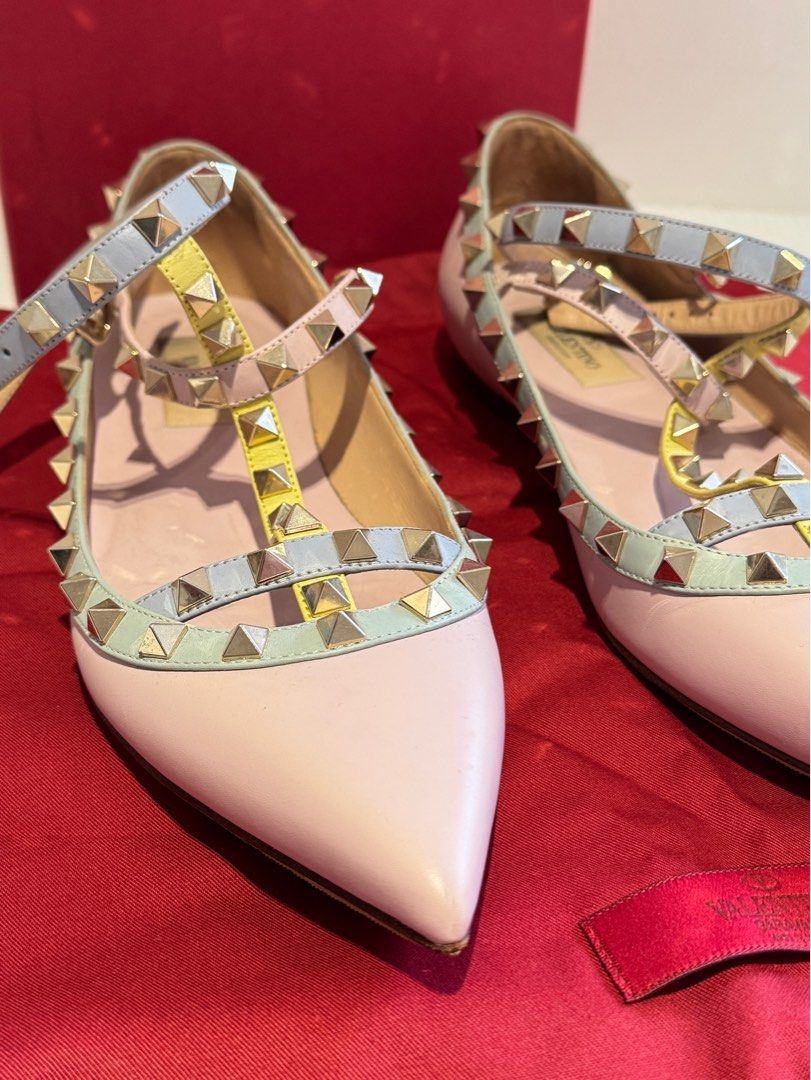 Valentino Rockstud Ballerina Flats (Category: Sneakers & Footwear) located in Manila. Submitted by mctrl (Listing ID 1383824969, Image 3). Description: Used condition - Size 38.5 Comes with box and dustbag.