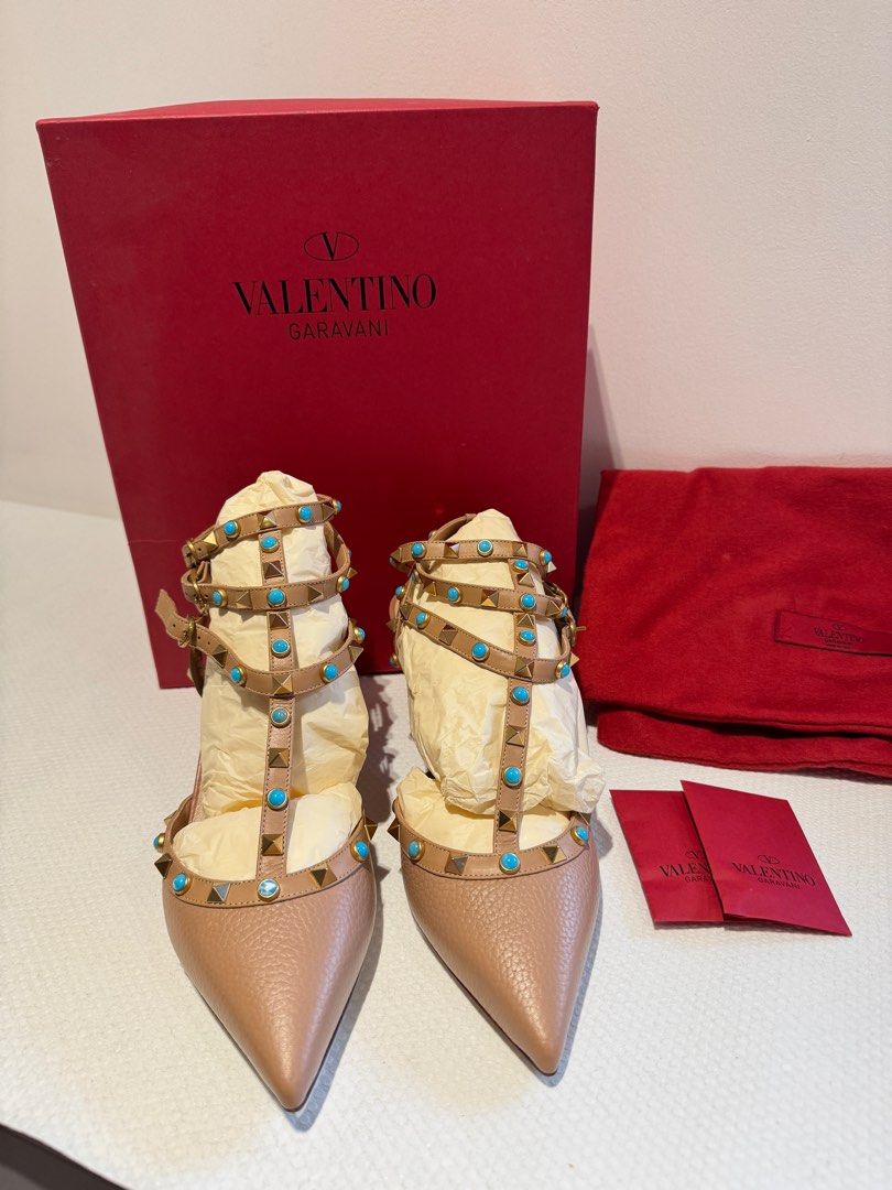 Valentino Rockstud Kitten Heels (Category: Sneakers & Footwear) located in Manila. Submitted by mctrl (Listing ID 1383826467, Image 1). Description: Unused. Brand new - size 39.5 Comes with box and dustbag.