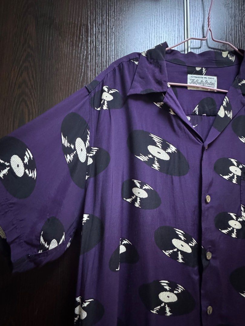 Wacko Maria record Hawaiian shirt （分類：T-shirt、恤衫、有領衫）位於 Hong Kong。 由 povvv11.11 提交（商品編號 1383767783，圖片 3）。簡介： Wacko Maria Record Hawaiian Shirt Colour : Purple Size:XL $500 Rare 少著 可tst / mk mtr trade 。