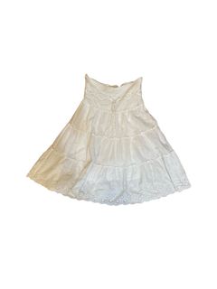 (Category: ) located in . Submitted by clothesfind (Listing ID 1383816410, Image 1). Description: .