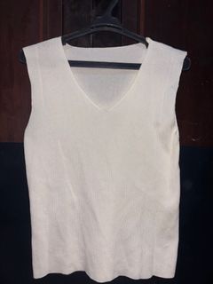 (Category: ) located in . Submitted by riapreloved (Listing ID 1383784158, Image 1). Description: .