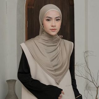 (Kategori: ) berada di . Dikirim oleh nabilakans (ID iklan 1383798726, Gambar 1). Deskripsi: .