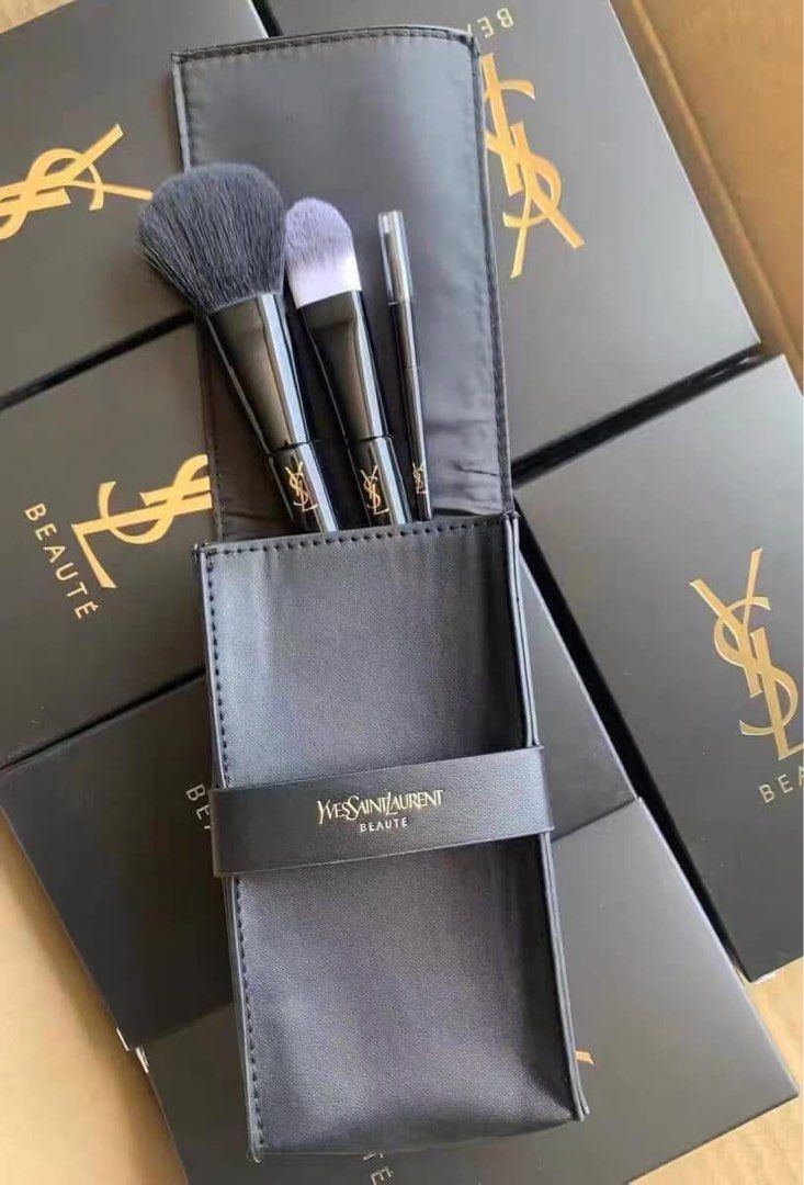 由 hsu1006 (刊登 ID 1383747166，圖片 1) 提交，位於 嘉義市 (Chiayi City) 的 YSL VIP粉刷三件組 (類別：化妝品)，說明：滿額贈品 非專櫃商品。