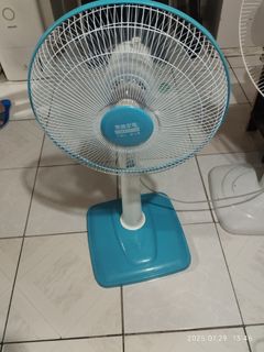 由 k650226k72250 (刊登 ID 1383992258，圖片 1) 提交，位於 的 (類別：)，說明：。