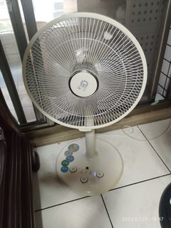 由 k650226k72250 (刊登 ID 1383991823，圖片 1) 提交，位於 的 (類別：)，說明：。