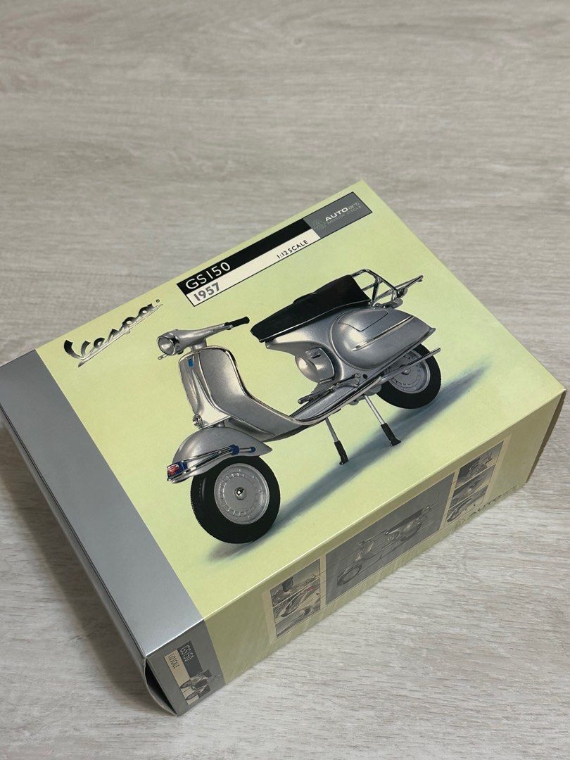 偉士牌Vespa GS150 Autoart 1:12 模型汽車玩具飛機精品火車, 預購在