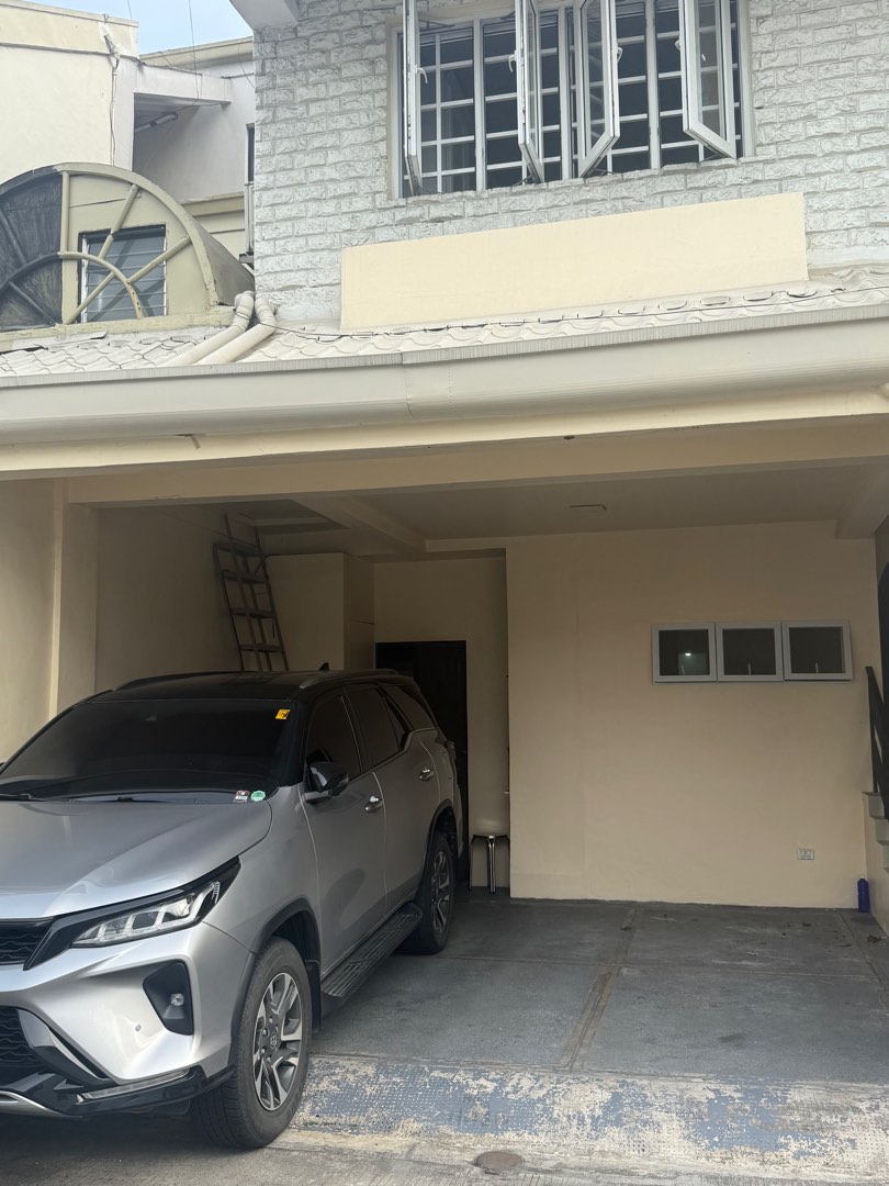 (Category: ) located in . Submitted by thegreatrealtor (Listing ID 1383961599, Image 1). Description: .