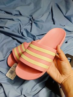 (Category: ) located in . Submitted by sellingoriginalitems (Listing ID 1383882497, Image 1). Description: .