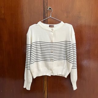 (Kategori: ) berada di . Dikirim oleh mylooks.outfit (ID iklan 1383966840, Gambar 1). Deskripsi: .