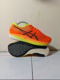 (Kategori: ) berada di . Dikirim oleh groove.thrift (ID iklan 1383965380, Gambar 1). Deskripsi: .