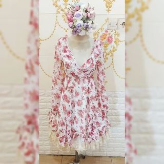 (Kategori: ) berada di . Dikirim oleh fleuryyy (ID iklan 1383871442, Gambar 1). Deskripsi: .
