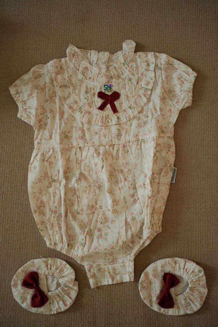 Baby Sets (Kategori: Baju Bayi) berada di Jakarta Selatan. Dikirim oleh ayeshadanava729 (ID iklan 1384008016, Gambar 3). Deskripsi: Ambil 5 Rp. 200.000.