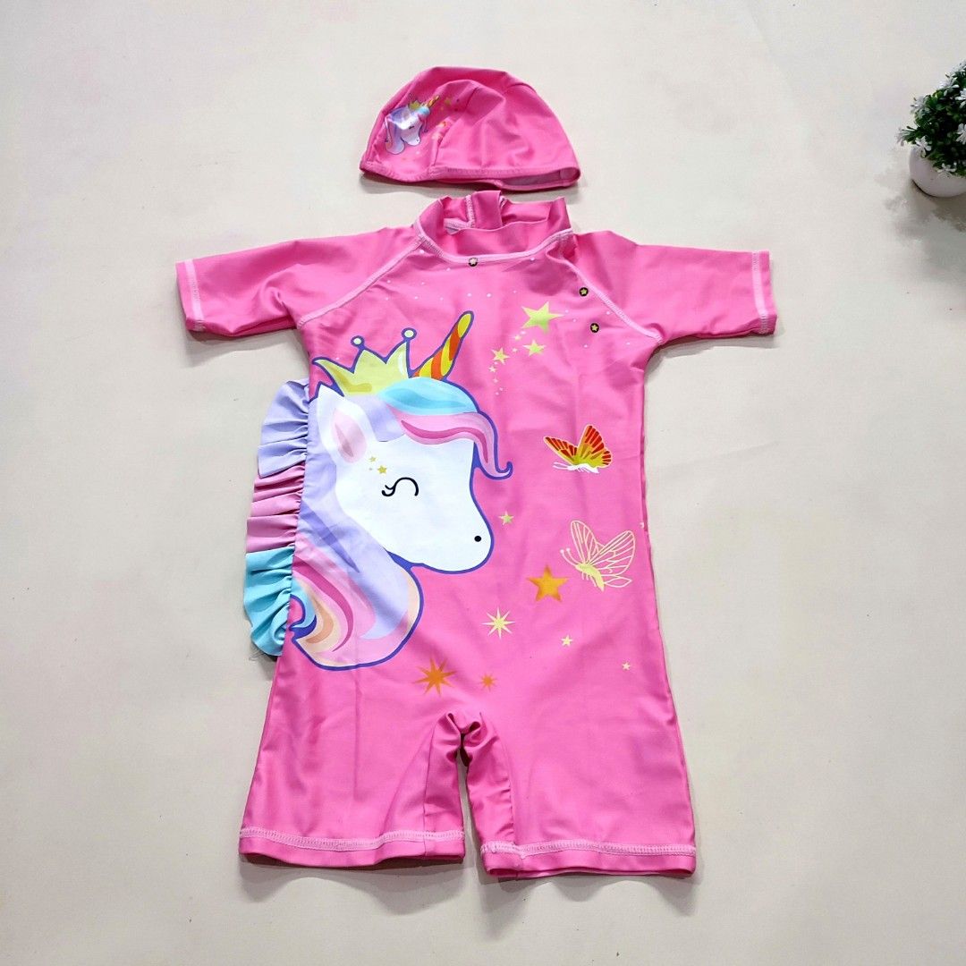 Baju Renang Anak Perempuan (1-2Y) (Kategori: Baju Bayi) berada di Depok. Dikirim oleh swiftstore (ID iklan 1384034543, Gambar 2). Deskripsi: Mulus no minus. Size M up to 12kg. Ada retsleting di bagian belakang. Bisa co oren..