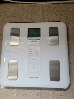 （分類：）位於 。 由 feldspaaar 提交（商品編號 1383921660，圖片 1）。簡介： 。