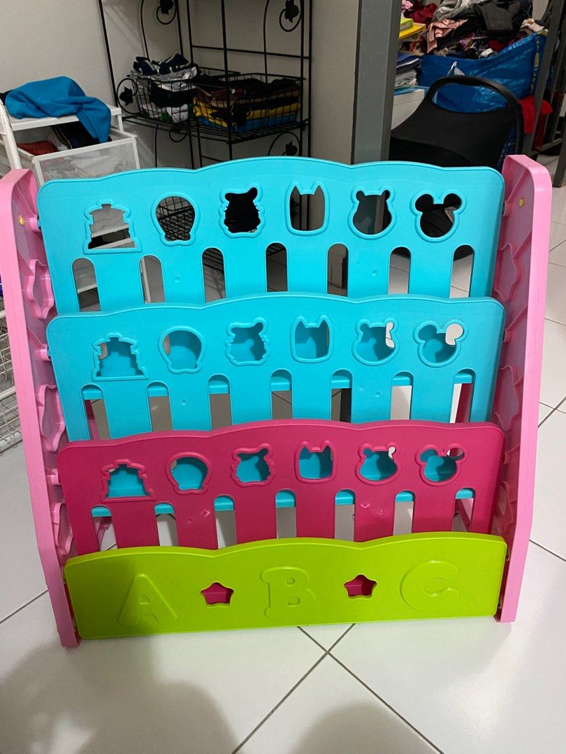 Book storage (Category: Kids' Wardrobes & Storage) located in Batang Kali. Submitted by nuryl (Listing ID 1383967888, Image 1). Description: No damage. Self pick-up after full payment.