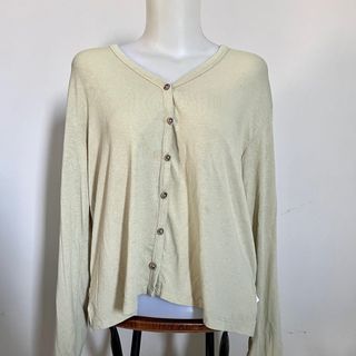 (Kategori: ) berada di . Dikirim oleh sariamalia038 (ID iklan 1383992871, Gambar 1). Deskripsi: .
