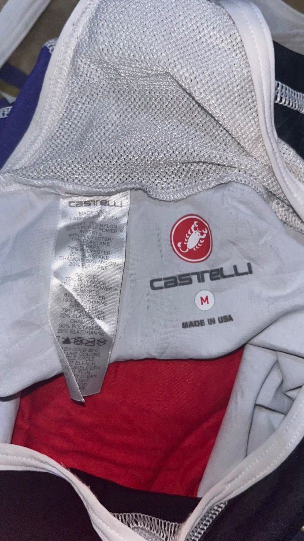 Castelli Bibshort size Medium Womens (Category: Bicycles) located in Caloocan City. Submitted by layjahhh (Listing ID 1384035866, Image 3). Description: Excellent condition, womens cut.