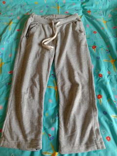 (Kategori: ) berada di . Dikirim oleh preloved_bychella (ID iklan 1383922231, Gambar 1). Deskripsi: .