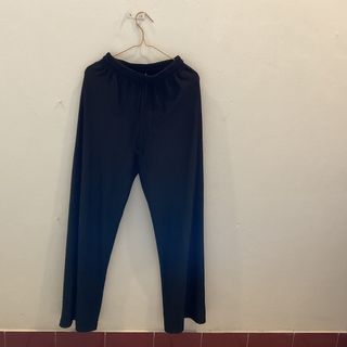 (Kategori: ) berada di . Dikirim oleh bungkuskakk (ID iklan 1383878563, Gambar 1). Deskripsi: .