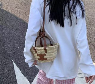 （分類：）位於 。 由 iboughttoomuchthings 提交（商品編號 1384025236，圖片 1）。簡介： 。