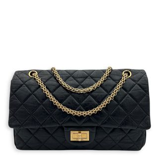 (Category: ) located in . Submitted by carousellluxury (Listing ID 1356516591, Image 1). Description: .