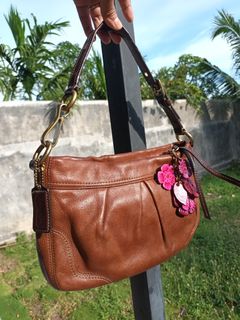(Kategori: ) berada di . Dikirim oleh camp11_store (ID iklan 1383866712, Gambar 1). Deskripsi: .