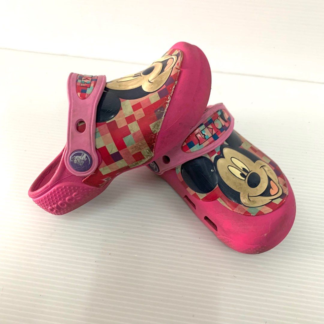 Crocs Mickey Shoes (Category: Babies & Kids Fashion) located in Kuala Lumpur. Submitted by vintagebrandedstore (Listing ID 1383880701, Image 3). Description: Size C8.