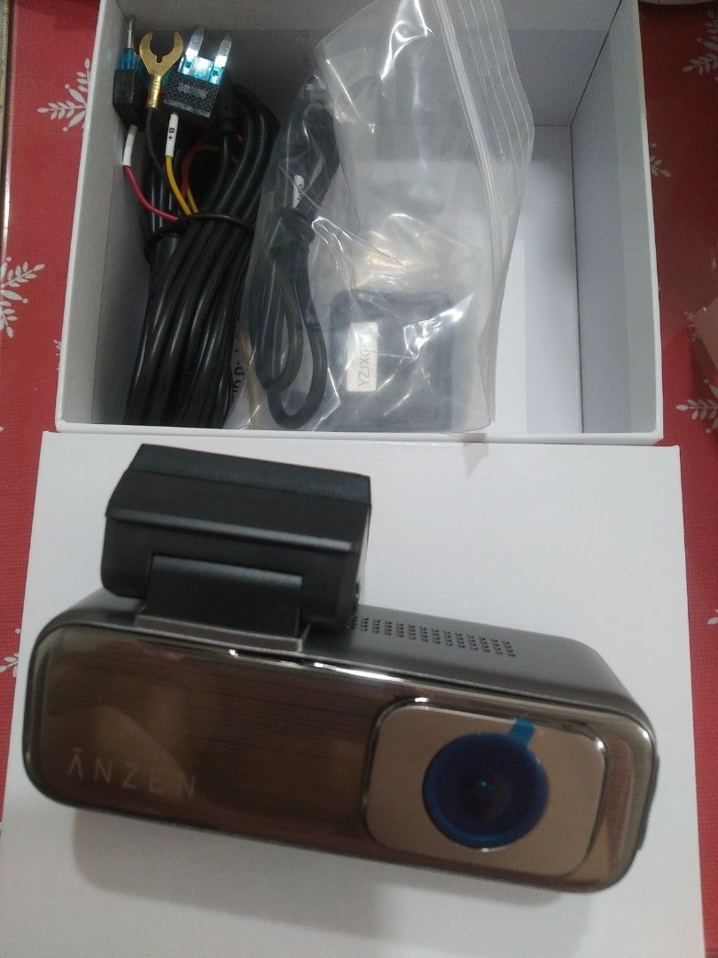Dash Cam (Category: Security Systems & CCTV Cameras) located in Manila. Submitted by cattss__ (Listing ID 1383928796, Image 2). Description: MOD: Lalamove or J&T MOP: Gcash + SF Location: Tondo, Manila No Return No Exchange.