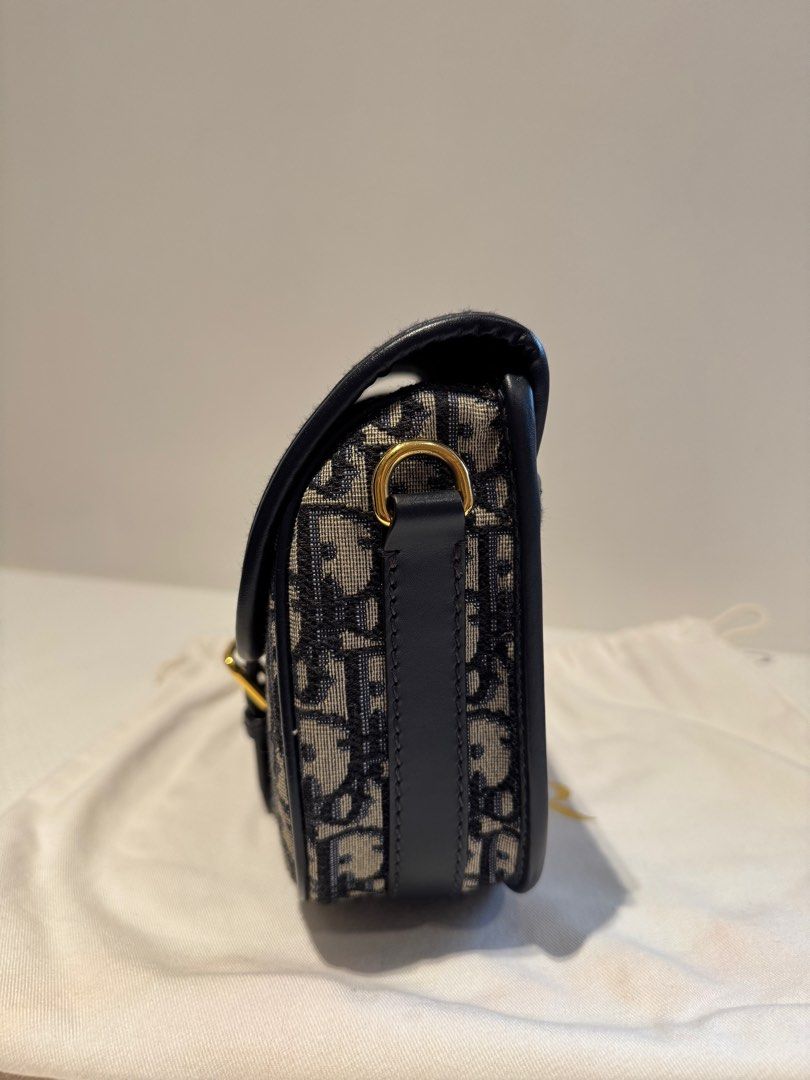 Christian Dior Bobby Bag Medium (Category: Luxury Bags & Wallets) located in Manila. Submitted by mctrl (Listing ID 1384021872, Image 3). Description: Bought in Dior Solaire Comes with dust bag and box..