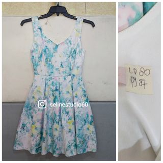 (Kategori: ) berada di . Dikirim oleh selinestudio_2 (ID iklan 1383870800, Gambar 1). Deskripsi: .