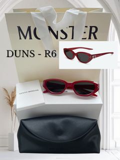 GENTLE MONSTER CATALOGUE (All Actual Photos) Collection item 2