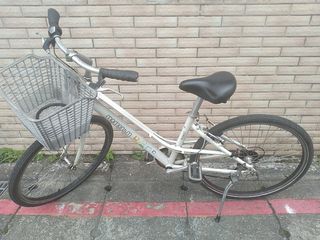 由 peacockii (刊登 ID 1384003514，圖片 1) 提交，位於 的 (類別：)，說明：。