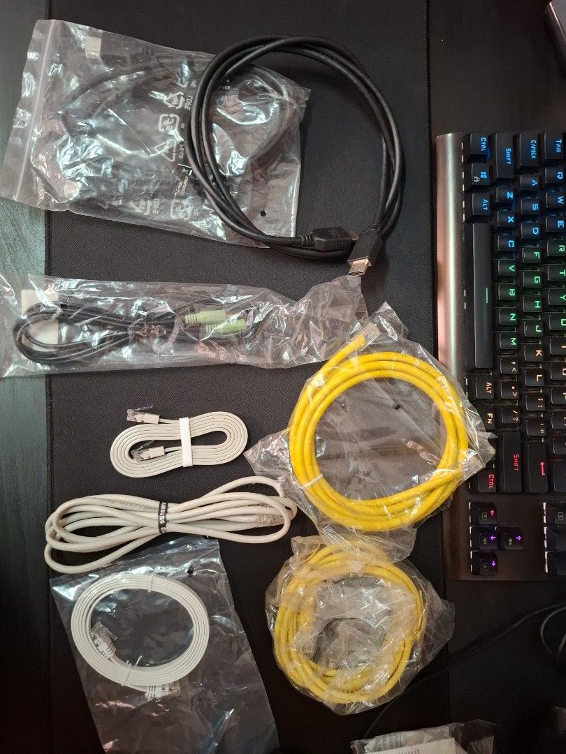 HDMI/ CAT6 Ethernet Cable632267073080331112