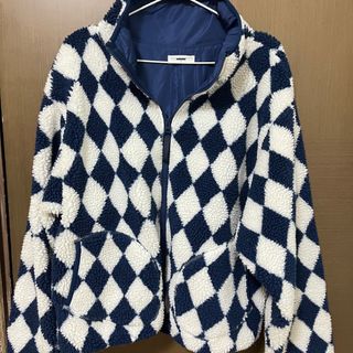 （分類：）位於 。 由 ggigii 提交（商品編號 1384038457，圖片 1）。簡介： 。