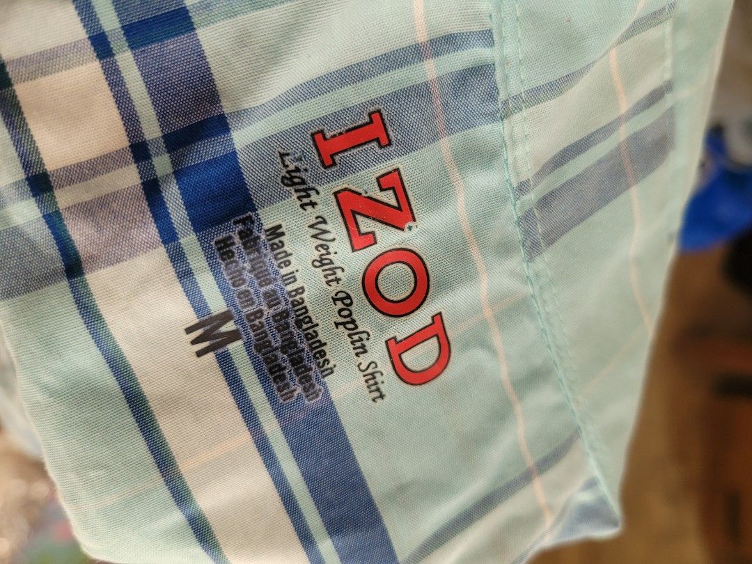 Izod polo shirt (Category: Tshirts & Polo Shirts ) located in Dumaguete. Submitted by GreatFindsForLess_by_Krissy (Listing ID 1383896347, Image 2). Description: preLoved Izod polo shirt.